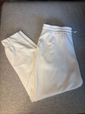 Lululemon Brushed Softstreme Ribbed High-Rise Jogger